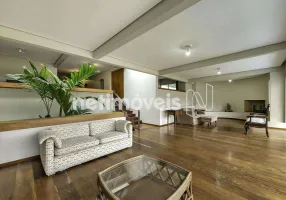 Foto 1 de Casa com 5 Quartos para venda ou aluguel, 900m² em Morumbi, São Paulo