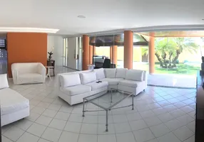 Foto 1 de Casa com 4 Quartos à venda, 300m² em Buraquinho, Lauro de Freitas