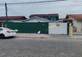 Foto 1 de Casa com 2 Quartos à venda, 100m² em Centro, Camboriú