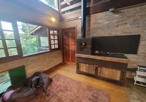 Foto 1 de Casa com 2 Quartos à venda, 215m² em Parque Petrópolis, Mairiporã