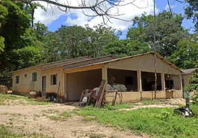 Foto 1 de Fazenda/Sítio com 5 Quartos à venda, 280m² em Zona Rural, Cocalzinho de Goiás