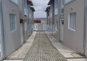 Foto 1 de Sobrado com 2 Quartos à venda, 77m² em Jardim Layr, Mogi das Cruzes