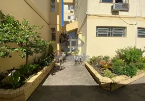 Foto 1 de Apartamento com 1 Quarto para venda ou aluguel, 60m² em Centro, Pelotas