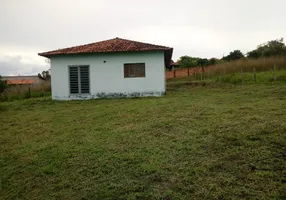 Foto 1 de Fazenda/Sítio com 1 Quarto à venda, 80m² em Zona Rural, Porangaba