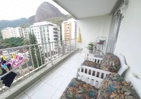 Foto 1 de Apartamento com 2 Quartos à venda, 90m² em Grajaú, Rio de Janeiro