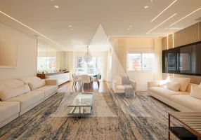 Foto 1 de Apartamento com 2 Quartos à venda, 123m² em Itaim Bibi, São Paulo