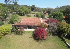 Foto 1 de Fazenda/Sítio com 4 Quartos à venda, 3000m² em Chácaras Berro D água, Itu