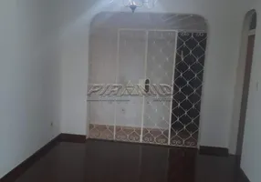 Foto 1 de Casa com 4 Quartos para alugar, 190m² em Parque dos Bandeirantes, Ribeirão Preto