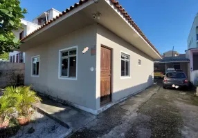 Foto 1 de Casa com 3 Quartos à venda, 210m² em Serraria, São José