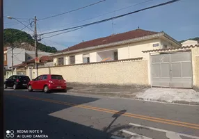 Foto 1 de Casa com 3 Quartos à venda, 253m² em Caneleira, Santos