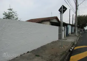 Foto 1 de Casa com 2 Quartos à venda, 300m² em Chácara São Silvestre, Taubaté