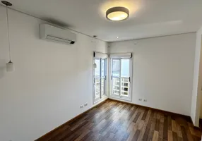 Foto 1 de Casa de Condomínio com 4 Quartos para venda ou aluguel, 180m² em Vila Oliveira, Mogi das Cruzes