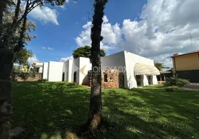 Foto 1 de Casa com 3 Quartos para alugar, 560m² em Jardim das Paineiras, Campinas
