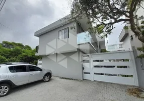 Foto 1 de Apartamento com 2 Quartos para alugar, 31m² em Campeche, Florianópolis