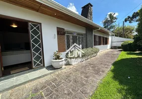 Foto 1 de Casa com 3 Quartos à venda, 243m² em Jaguaribe, Campos do Jordão