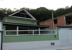 Foto 1 de Sobrado com 4 Quartos à venda, 450m² em Jacarepaguá, Rio de Janeiro