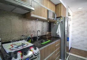 Foto 1 de Apartamento com 3 Quartos à venda, 60m² em Vila Industrial, São Paulo