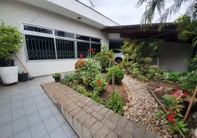 Foto 1 de Casa com 3 Quartos à venda, 250m² em Jardim das Carmelitas, São Paulo