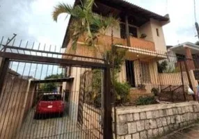 Foto 1 de Casa com 4 Quartos para alugar, 220m² em Jardim Carvalho, Porto Alegre