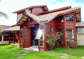 Foto 1 de Casa de Condomínio com 3 Quartos à venda, 170m² em Portal de Guarapari, Guarapari