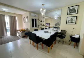 Foto 1 de Casa de Condomínio com 3 Quartos à venda, 90m² em Lagoa Redonda, Fortaleza