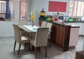 Foto 1 de Sobrado com 4 Quartos à venda, 240m² em Cajuru do Sul, Sorocaba