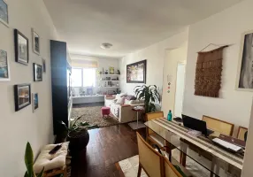 Foto 1 de Apartamento com 2 Quartos à venda, 68m² em Santo Antônio, Belo Horizonte