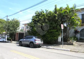 Foto 1 de Casa com 3 Quartos à venda, 170m² em Moema, São Paulo
