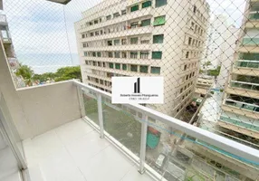 Foto 1 de Apartamento com 3 Quartos para venda ou aluguel, 110m² em Praia das Pitangueiras, Guarujá