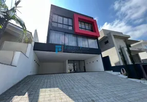 Foto 1 de Casa de Condomínio com 3 Quartos à venda, 300m² em Residencial Real Park, Arujá