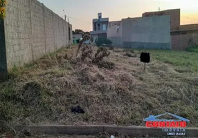 Foto 1 de Lote/Terreno à venda, 250m² em Jardim Leticia, São Carlos