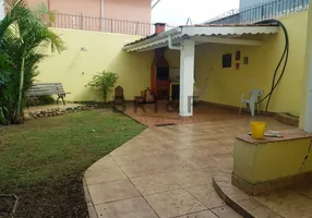 Foto 1 de Casa com 3 Quartos para alugar, 220m² em Campo Belo, São Paulo