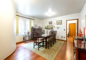 Foto 1 de Casa com 4 Quartos à venda, 188m² em Campo Belo, São Paulo