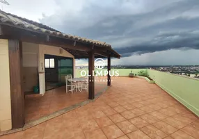 Foto 1 de Cobertura com 4 Quartos para alugar, 360m² em Martins, Uberlândia