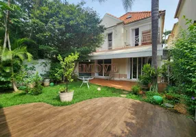 Foto 1 de Casa de Condomínio com 4 Quartos para venda ou aluguel, 275m² em Jardim Prudência, São Paulo