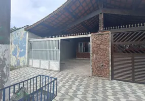Foto 1 de Casa com 2 Quartos à venda, 85m² em Vila Tupi, Praia Grande
