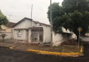 Foto 1 de Casa com 3 Quartos à venda, 295m² em Jardim Aclimacao, Araçatuba