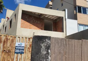 Foto 1 de Casa com 3 Quartos à venda, 100m² em Planalto, Belo Horizonte