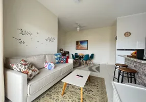 Foto 1 de Apartamento com 2 Quartos à venda, 66m² em Praia de Itaguá, Ubatuba