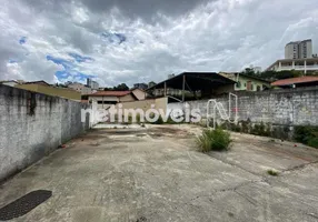 Foto 1 de Lote/Terreno à venda, 490m² em Ouro Preto, Belo Horizonte