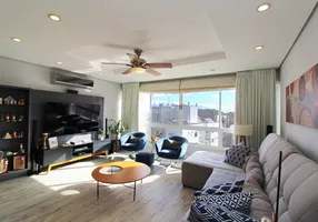 Foto 1 de Apartamento com 3 Quartos à venda, 99m² em Rio Branco, Porto Alegre