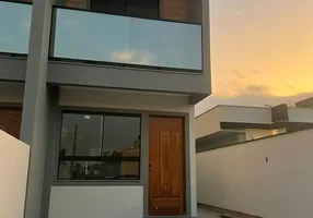 Foto 1 de Sobrado com 2 Quartos à venda, 75m² em Forquilhas, São José