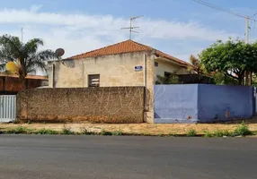 Foto 1 de Casa com 2 Quartos à venda, 92m² em Centro, Araraquara