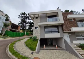 Foto 1 de Casa de Condomínio com 3 Quartos à venda, 214m² em Santa Cândida, Curitiba