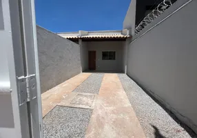 Foto 1 de Casa com 2 Quartos à venda, 78m² em Jardim Real, Goiânia