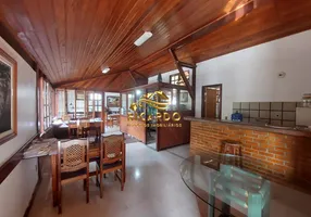 Foto 1 de Casa com 3 Quartos à venda, 416m² em Jardim Machado, Cabo Frio