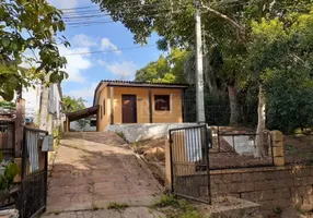 Foto 1 de Casa com 2 Quartos à venda, 80m² em Belém Novo, Porto Alegre