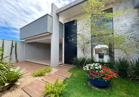 Foto 1 de Casa com 3 Quartos à venda, 185m² em Jardim Gramado , Goiânia