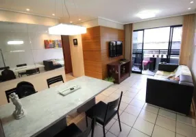 Foto 1 de Apartamento com 3 Quartos à venda, 67m² em Aflitos, Recife