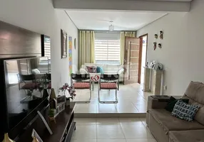 Foto 1 de Casa com 3 Quartos à venda, 210m² em Loteamento Recife, Petrolina